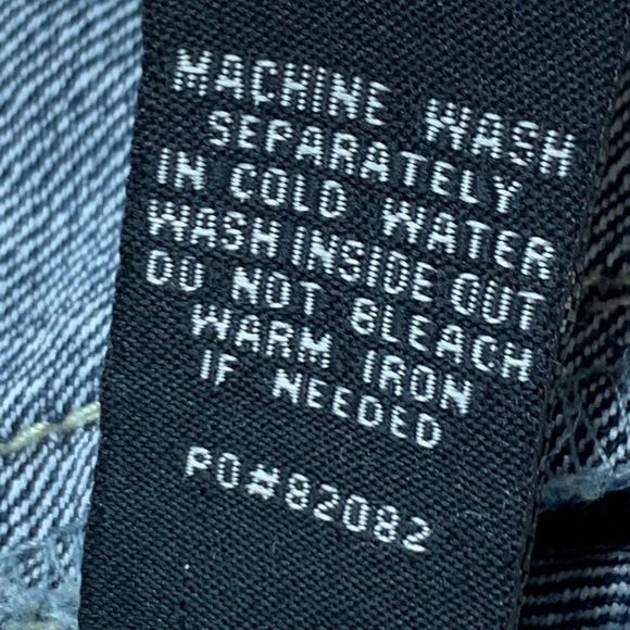 Womens Celebrity Pink Denim Jacket Size L Distress Crop Stretch 2350 EUC Dark - Picture 11 of 11